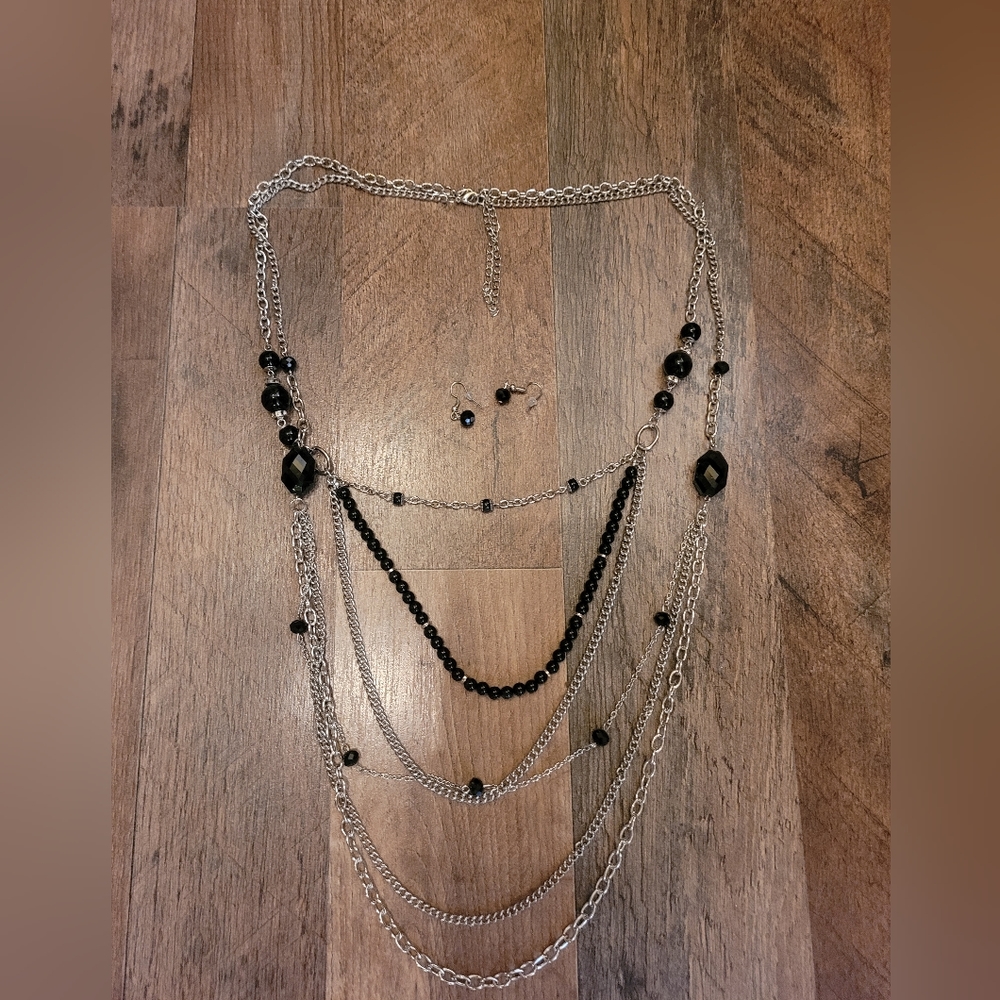 Lot of jewelry lots of bonus items